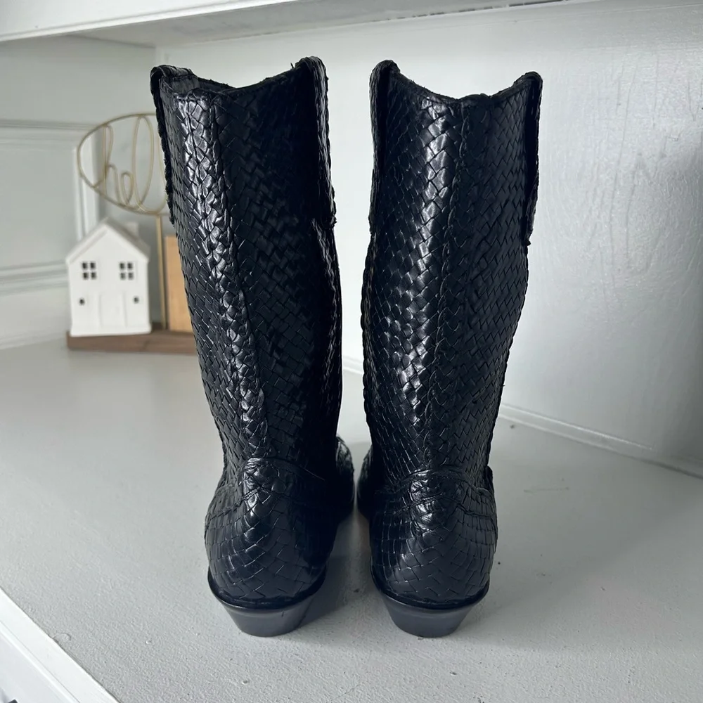 **SOLD**Cole Haan Bragano Woven Leather Western Boots Women’s 7M Black Vintage - Picture 5 of 7